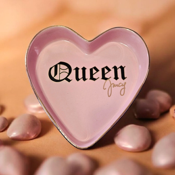 Juicy Couture Jewelry - NEW Juicy Couture Pink Heart Queen Ceramic Trinket Tray 5 Inches New With Tags